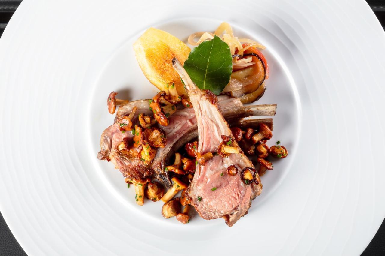 Le Pré Du Moulin - Maison Alonso - Hôtel&restaurant 3* Sérignan-du-Comtat